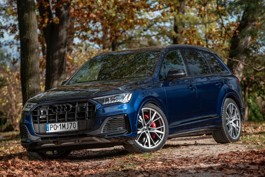  Audi SQ7 TDI (4M) 2019 года  (WW) (фото 21 из 40)